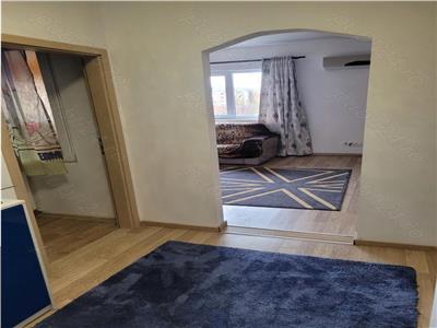 Apartament 3 camere de vanzare zona Garii