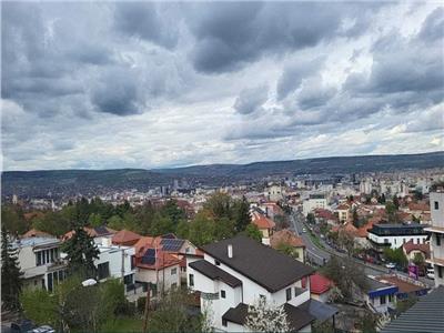 Apartament 3 camere cu panorama A. Muresanu, C. Turzii