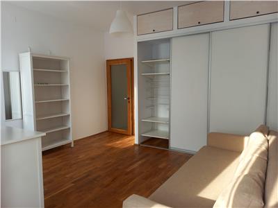 Apartament 2 camere decomandat, renovat, Centru, Camera de Comert